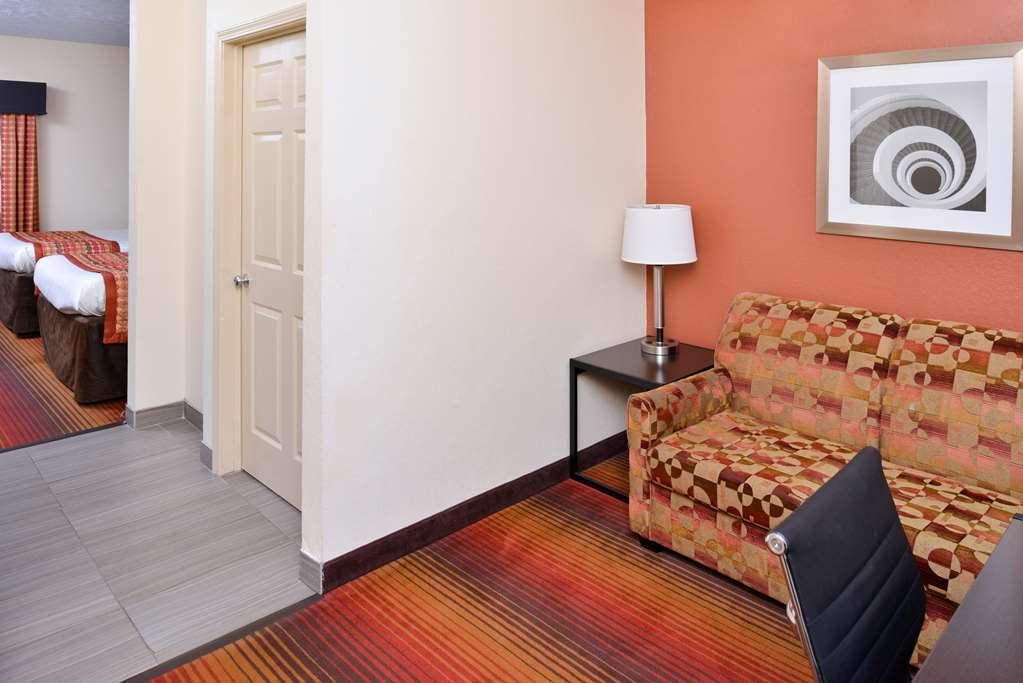 America'S Best Value Inn & Suites-Клинтон Номер фото
