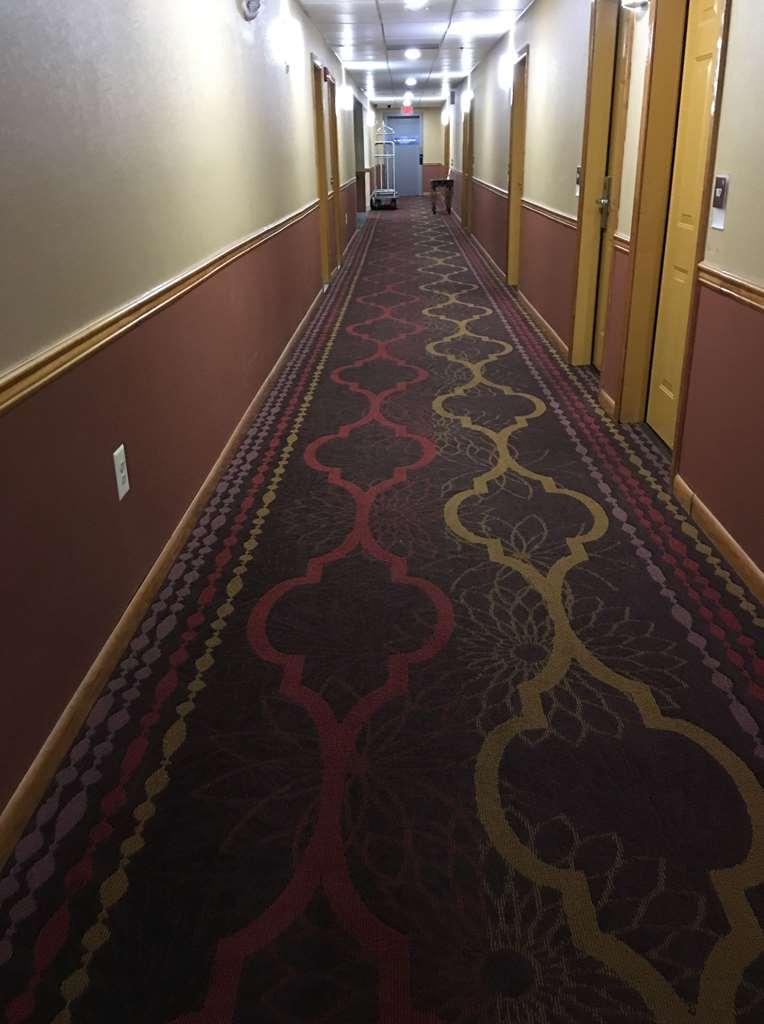 America'S Best Value Inn & Suites-Клинтон Удобства фото