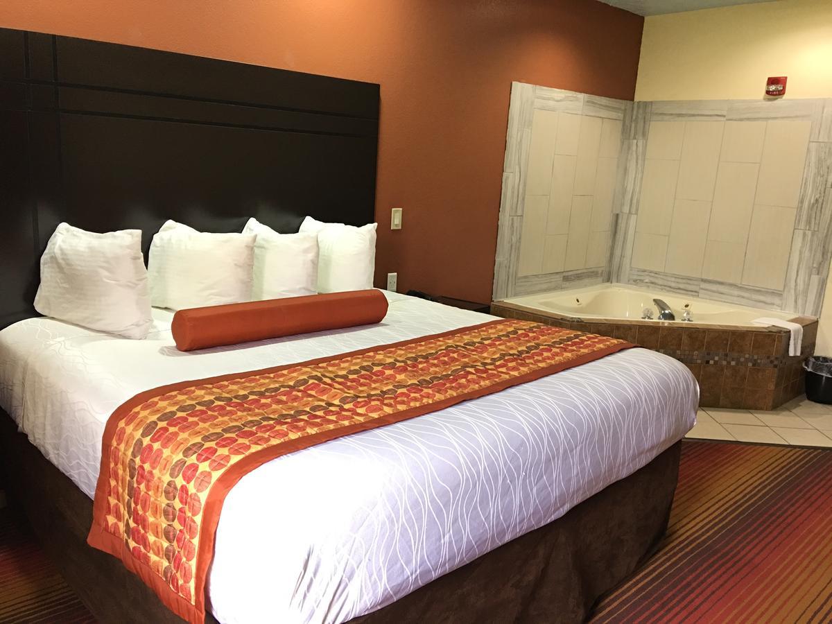 America'S Best Value Inn & Suites-Клинтон Экстерьер фото