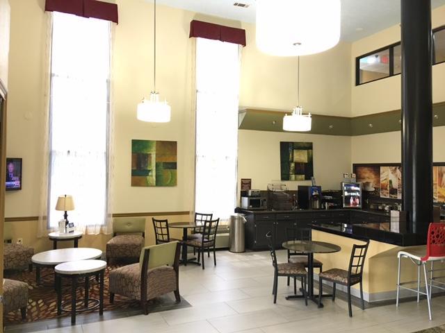 America'S Best Value Inn & Suites-Клинтон Экстерьер фото